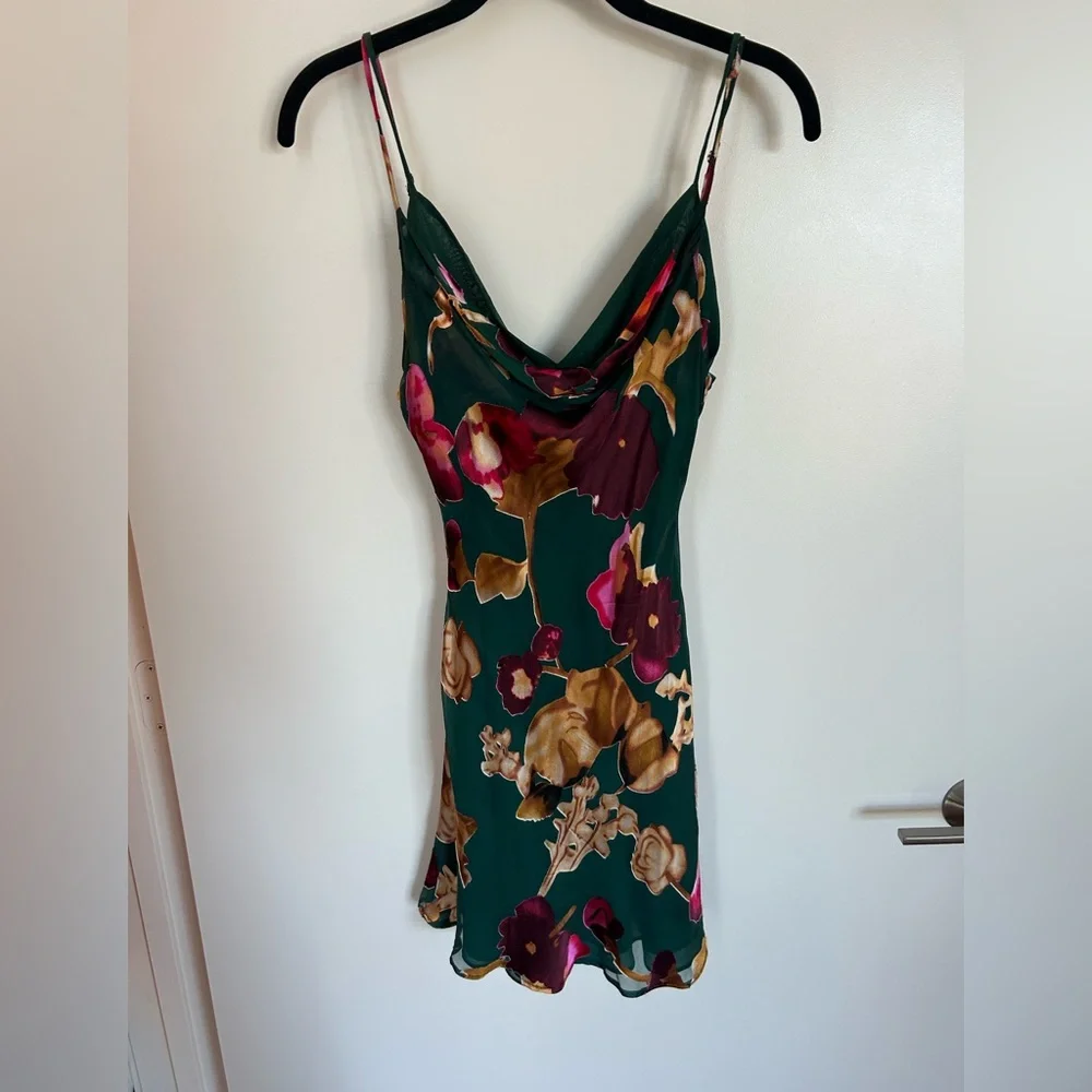 Rat & Boa Mini 100% Floral Silk Dress in Green - Picture 2 of 6